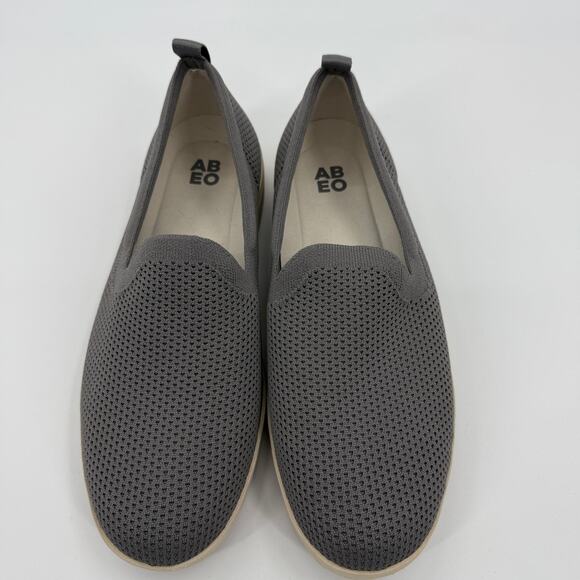 ABEO Womenns Encore Knit Loafer Size 9.5 Met Grey Slip On Comfort Casual Shoe - Picture 1 of 7